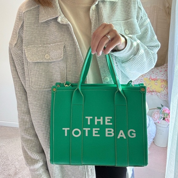 The tote green inspired fashion bag - Picture 2 of 12